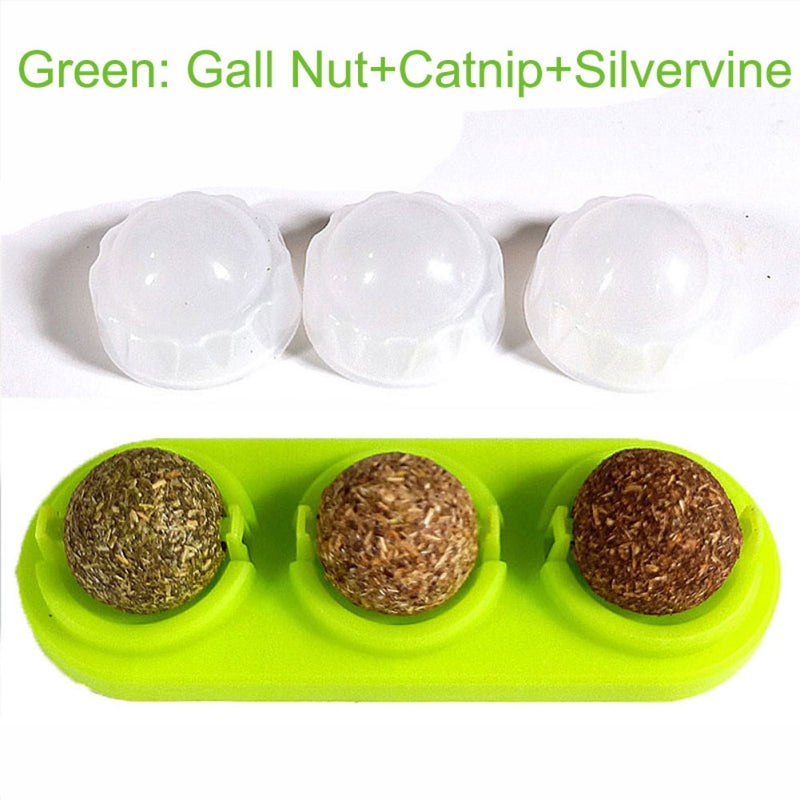 Rotating Natural Catnip Lick Ball